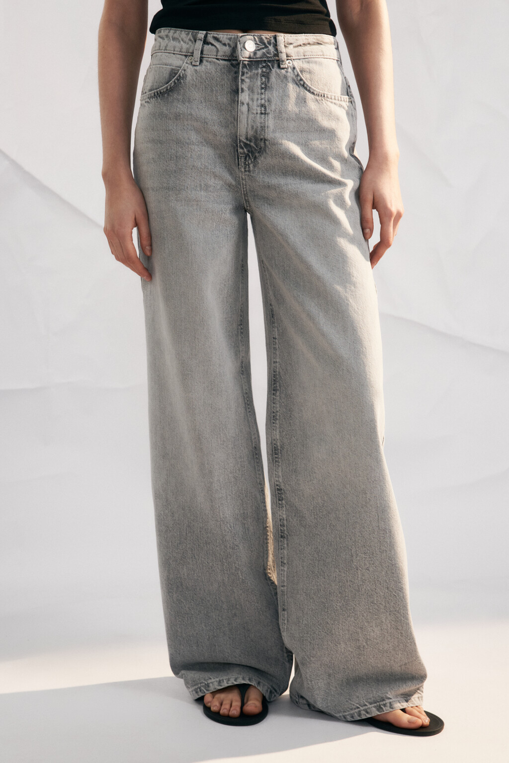 Джинсы широкие со средней посадкой - цвет серый - 2
