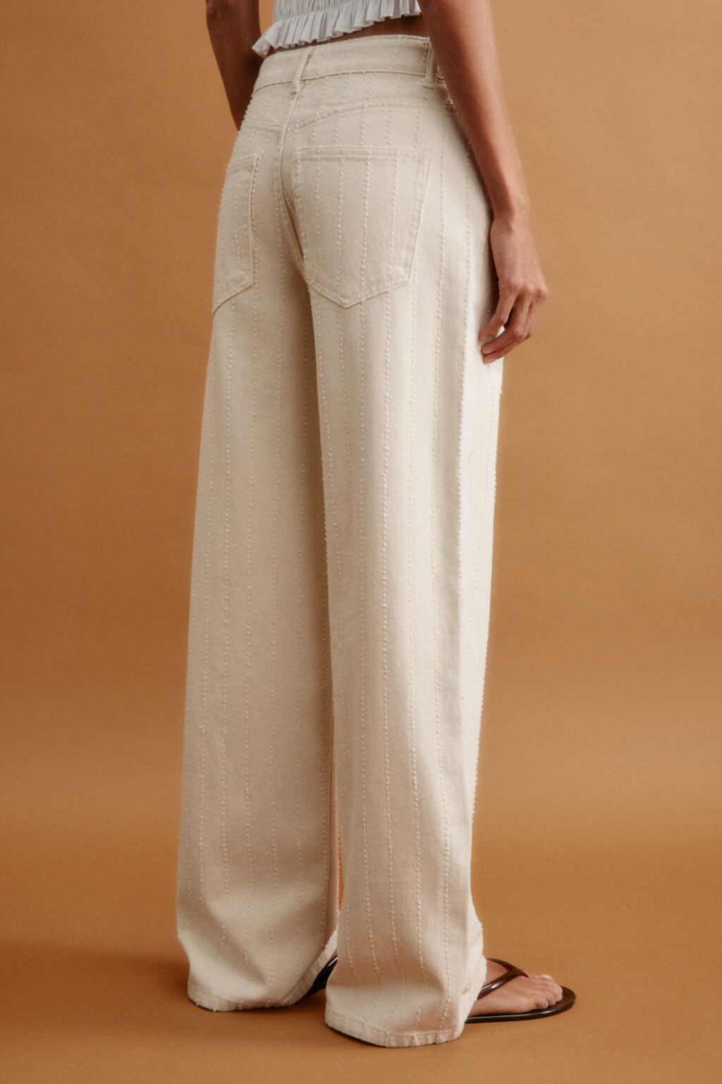 Джинсы прямые со средней посадкой и узором - цвет бежевый - 4