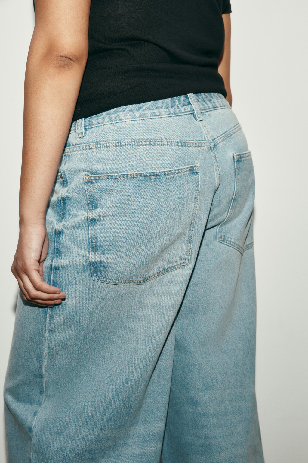 Джинсы baggy fit со средней посадкой - цвет голубой - 6
