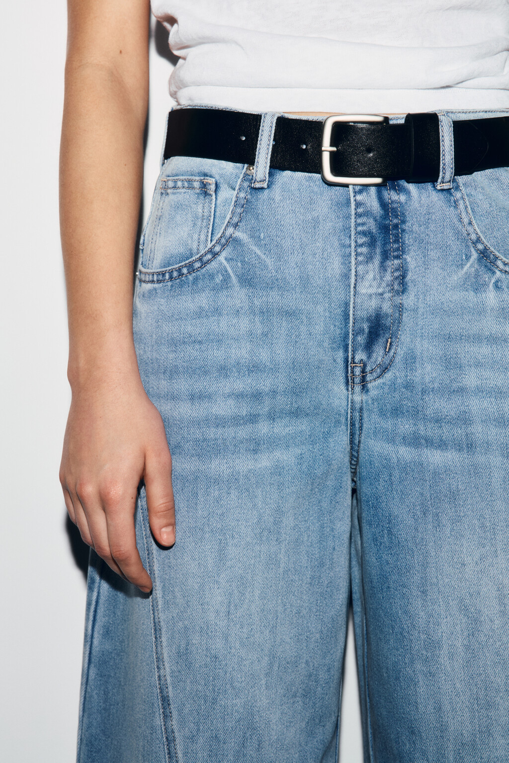 Джинсы багги с высокой посадкой и ремнем - цвет голубой - 5