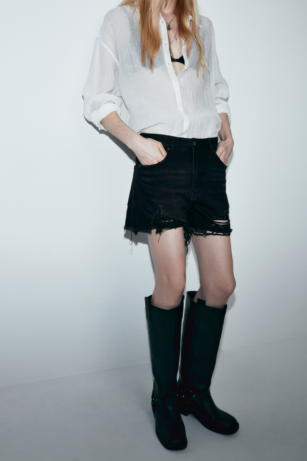 Шорты джинсовые с высокой посадкой короткие рваные - цвет черный - 3