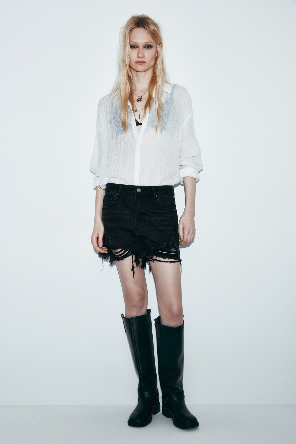 Шорты джинсовые с высокой посадкой короткие рваные - цвет черный - 6