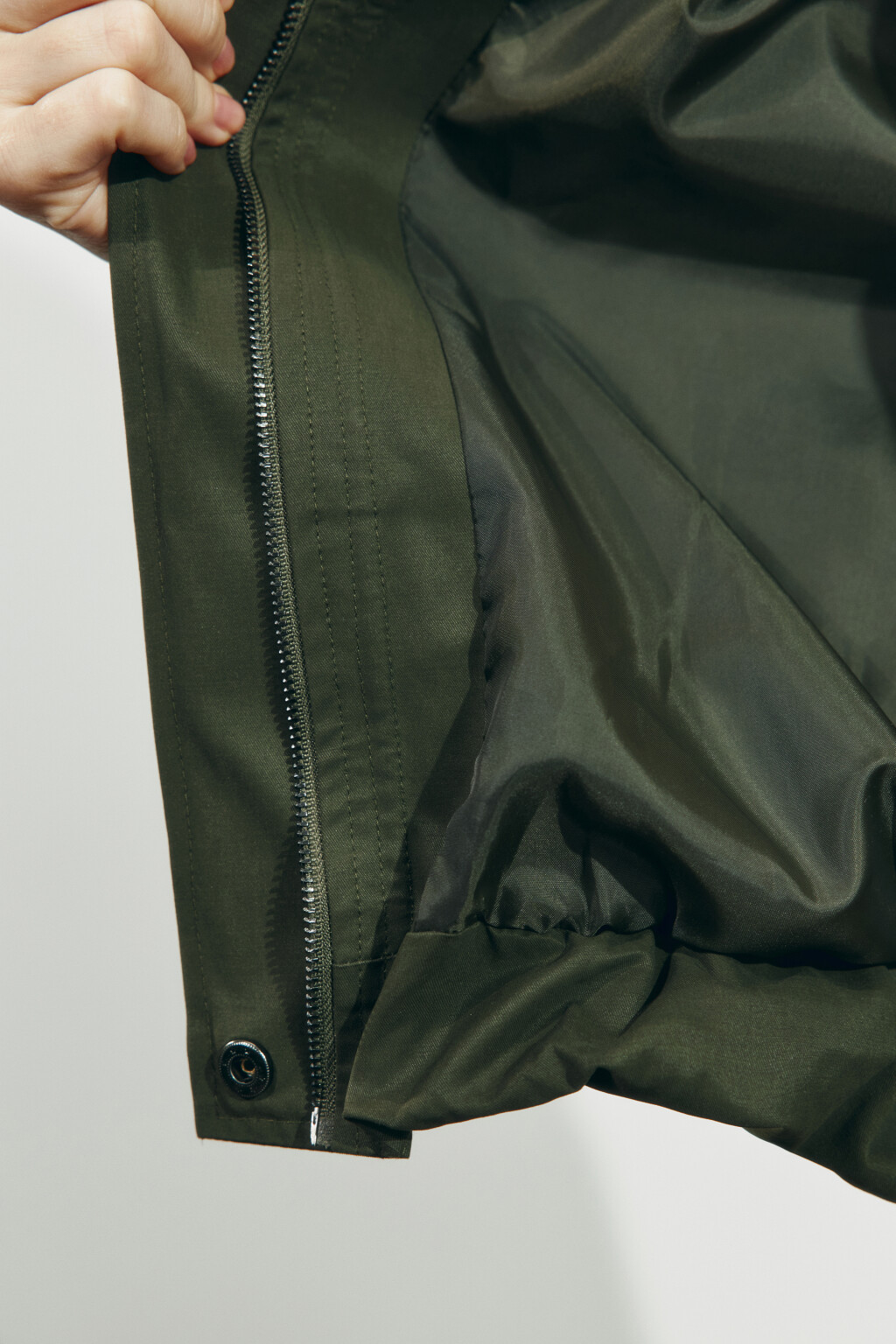 Жилет на молнии с круглым вырезом - цвет зеленый - 8