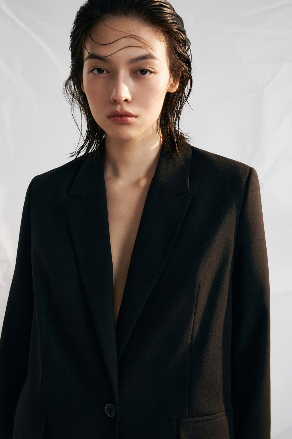 Пиджак прямого кроя со льном - цвет черный - 7