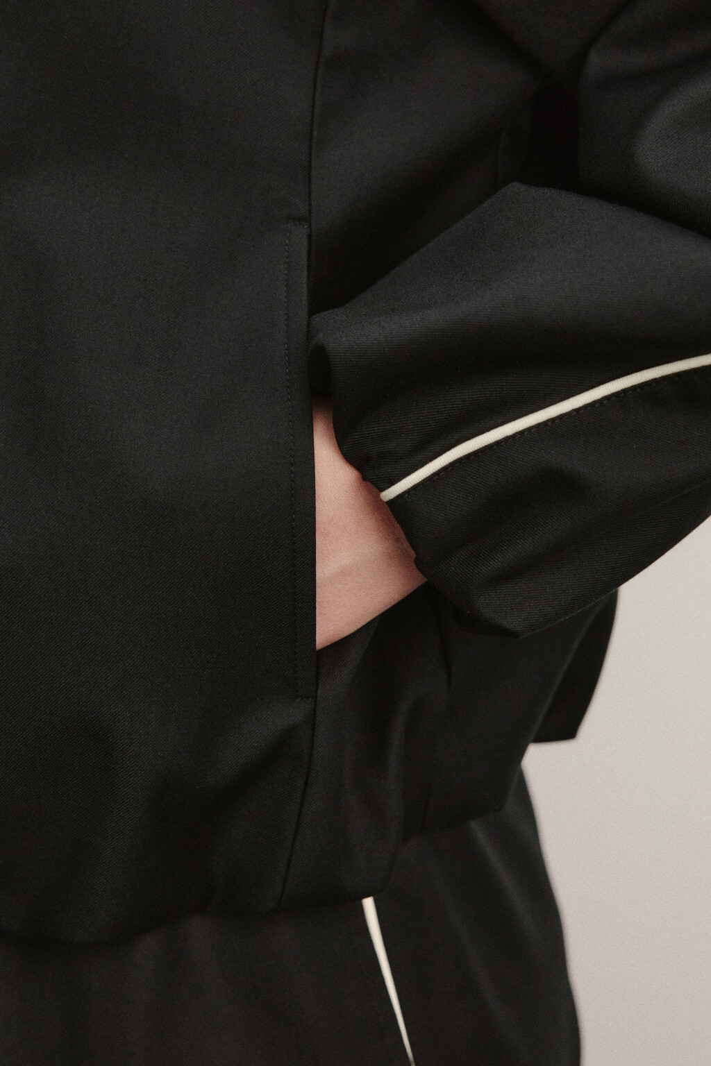 Худи-олимпийка с лампасами - цвет черный - 6