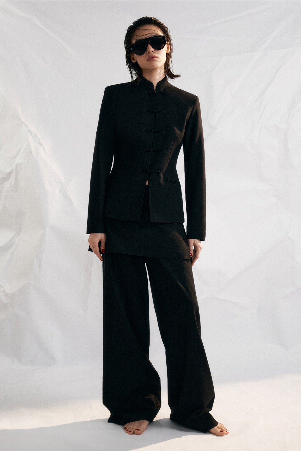 Жакет приталенный со льном - цвет черный - 4