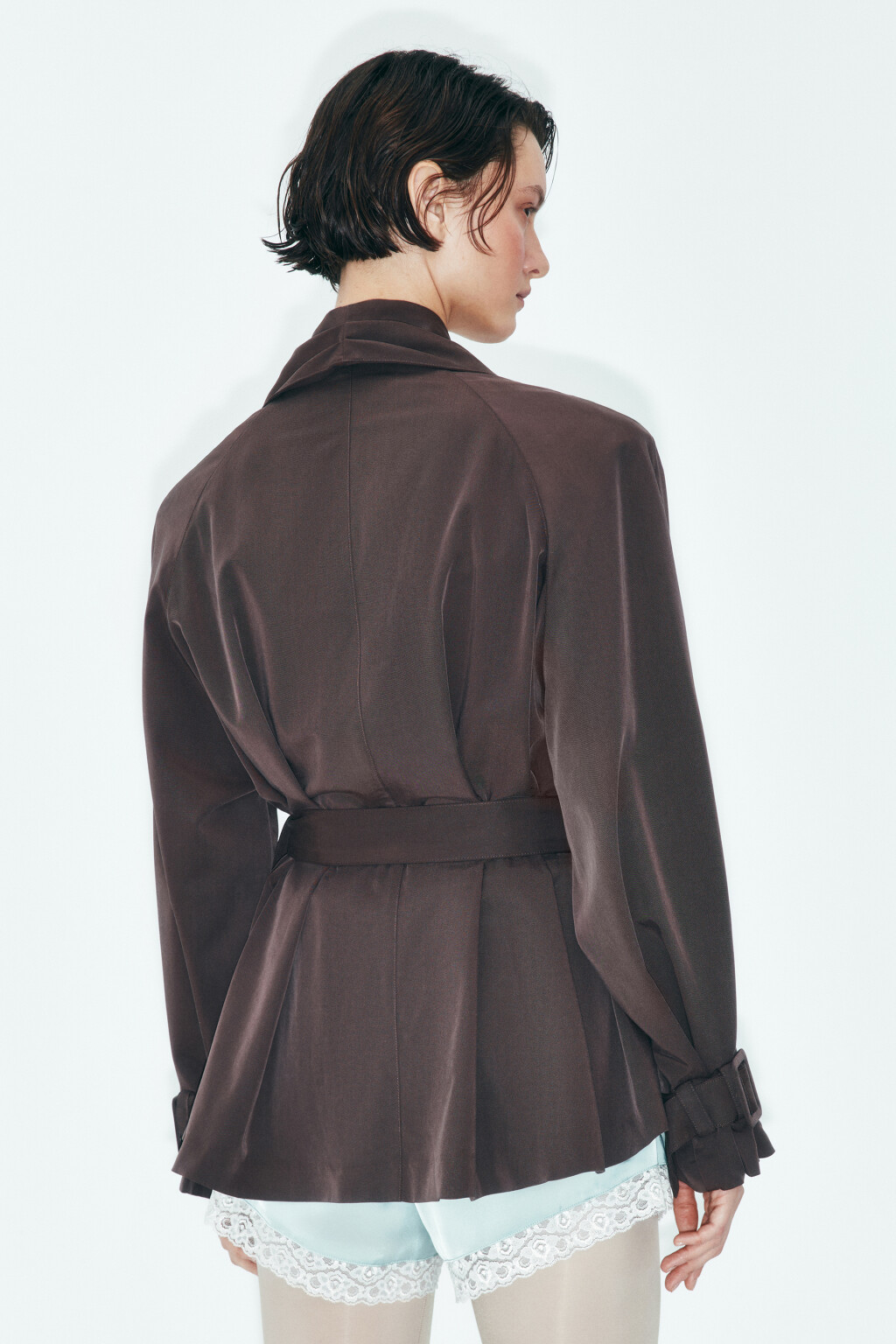 Пиджак вискозный с поясом - цвет коричневый - 5