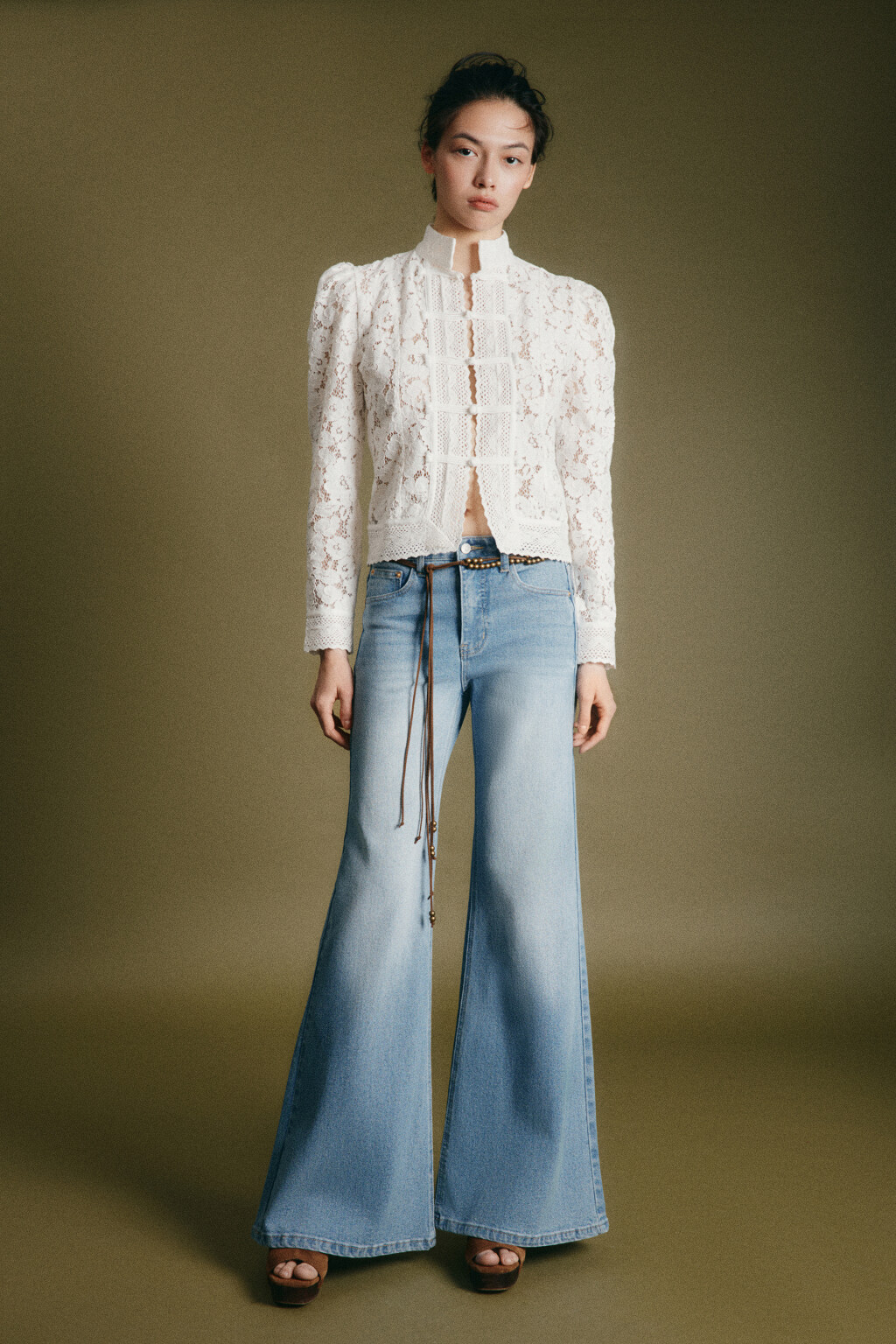 Жакет укороченный полуприлегающий кружевной - цвет молочный - 4