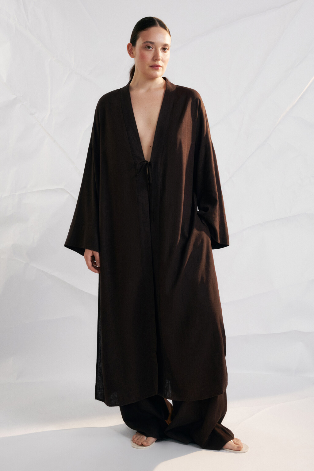 Брюки широкие вискозные на завязках со льном больших размеров - цвет коричневый - 4