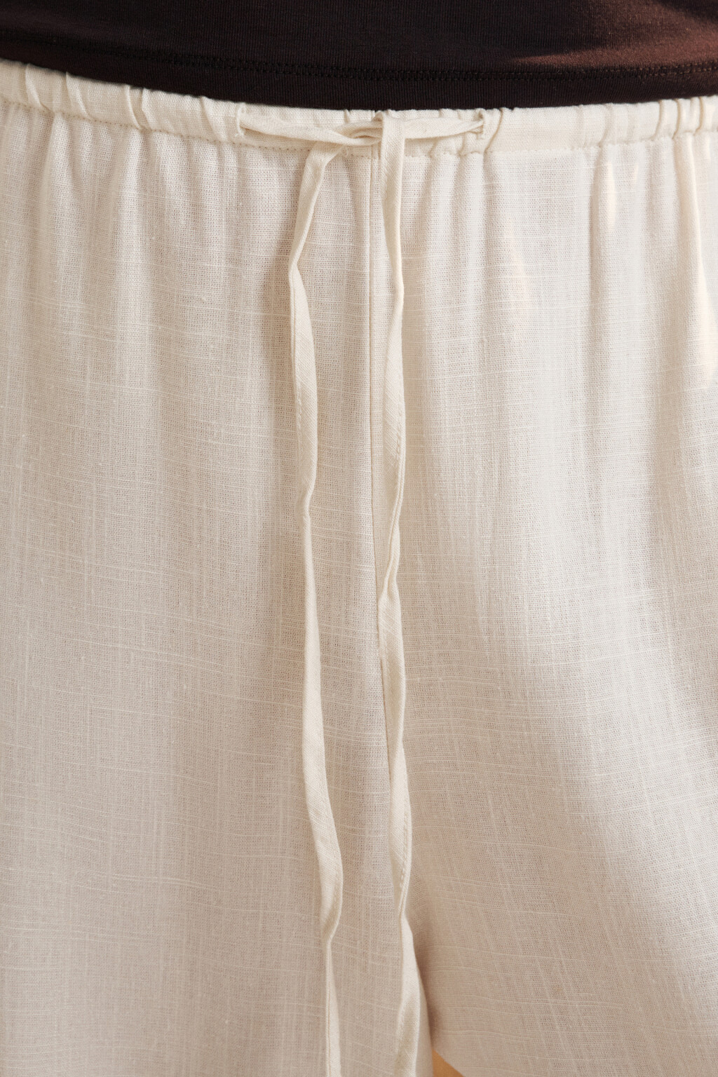 Брюки широкие вискозные на завязках со льном больших размеров - цвет молочный - 5
