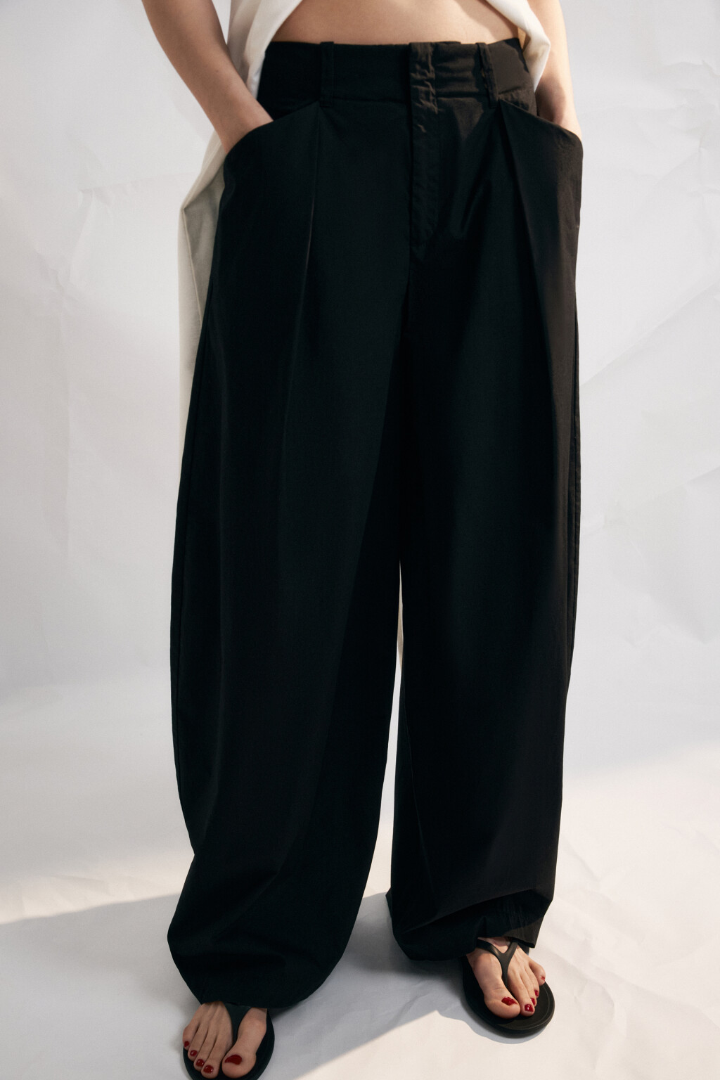 Брюки широкие хлопковые со средней посадкой - цвет черный - 6