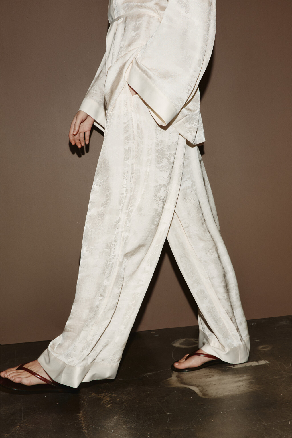 брюки женские - цвет молочный - 1