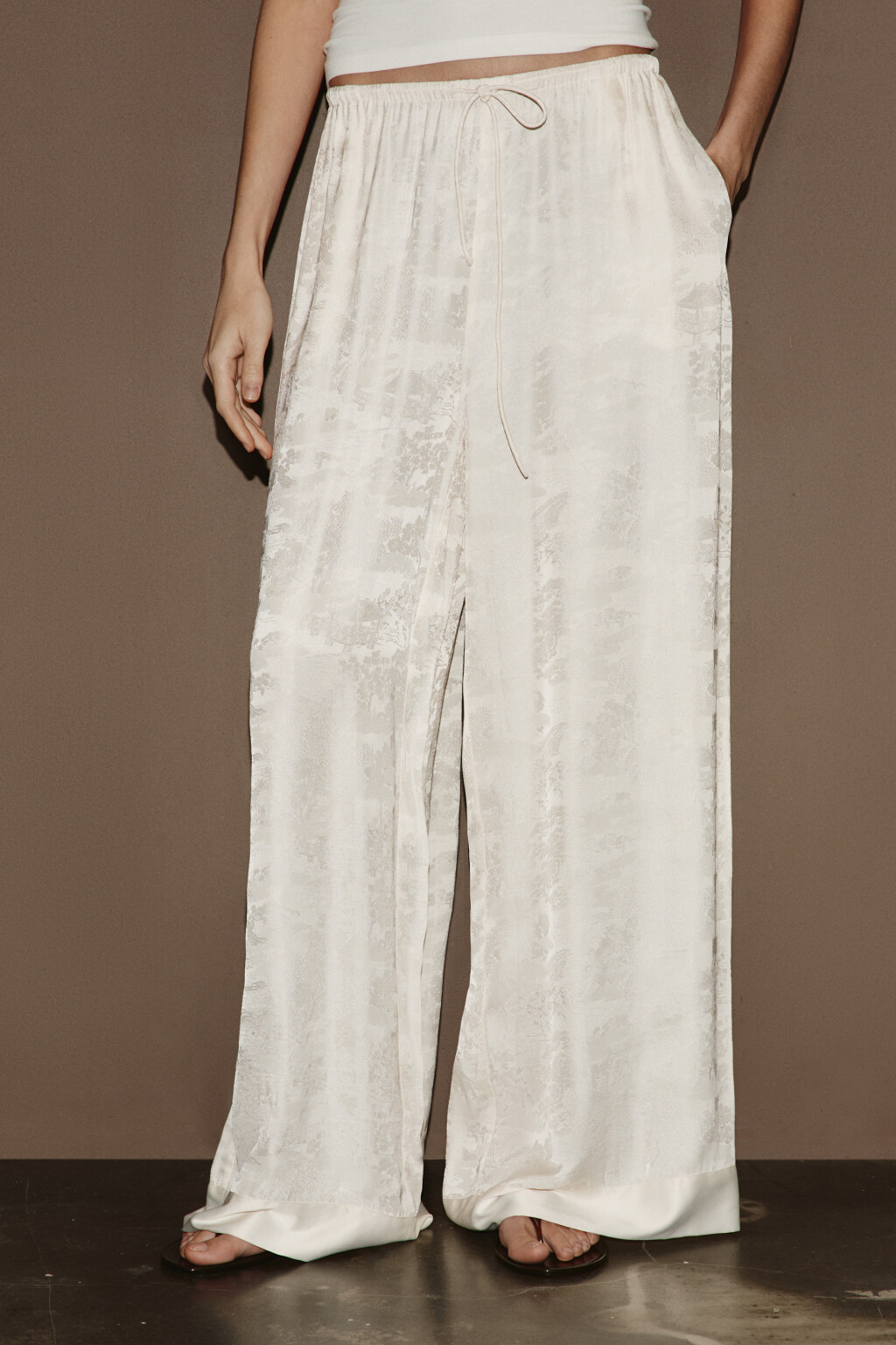 брюки женские - цвет молочный - 2