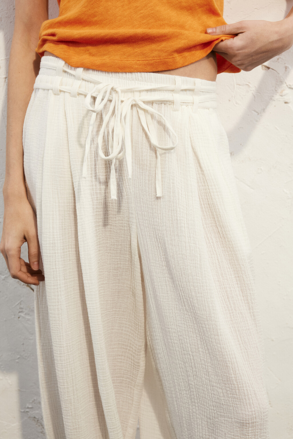 Брюки-аладдины из хлопкового муслина - цвет молочный - 6