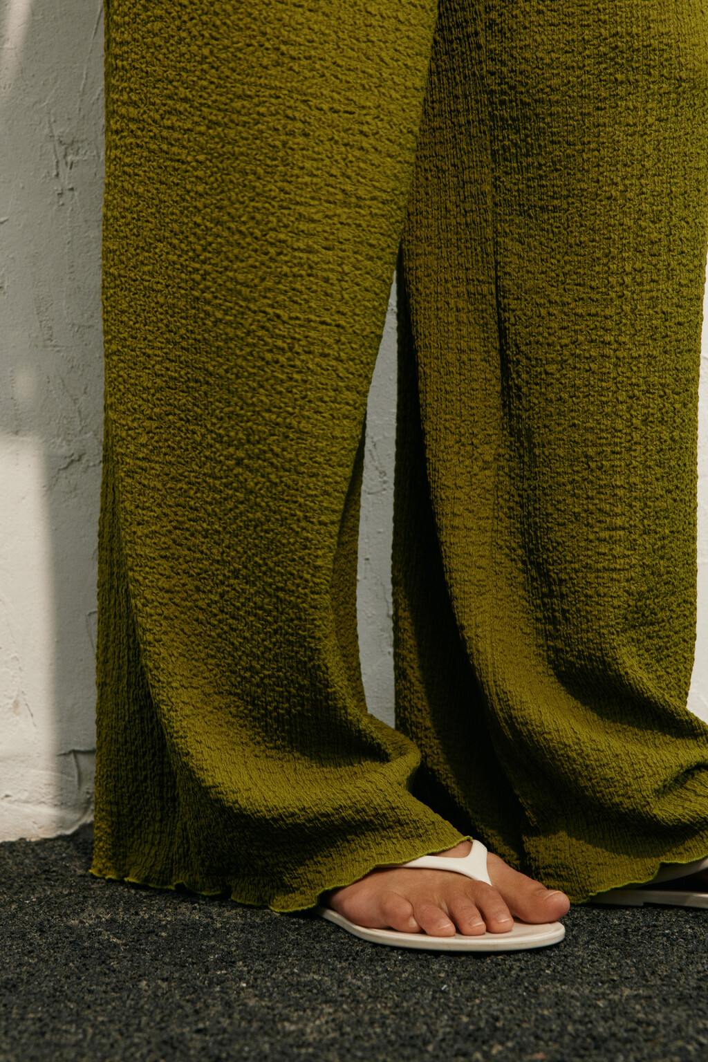 Брюки широкие трикотажные на резинке - цвет зеленый - 6