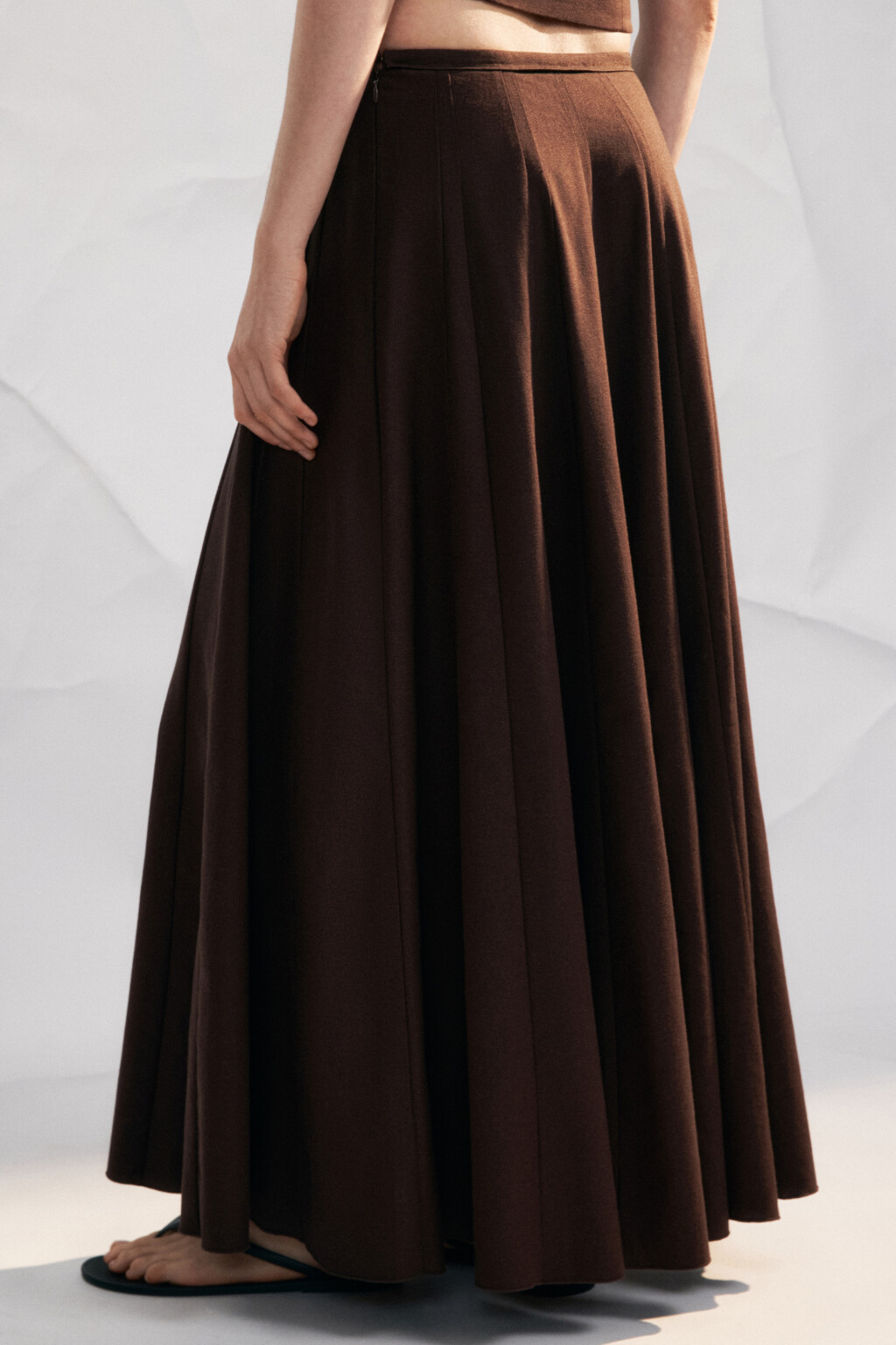 Юбка-трапеция макси с клиньями и льном - цвет коричневый - 3