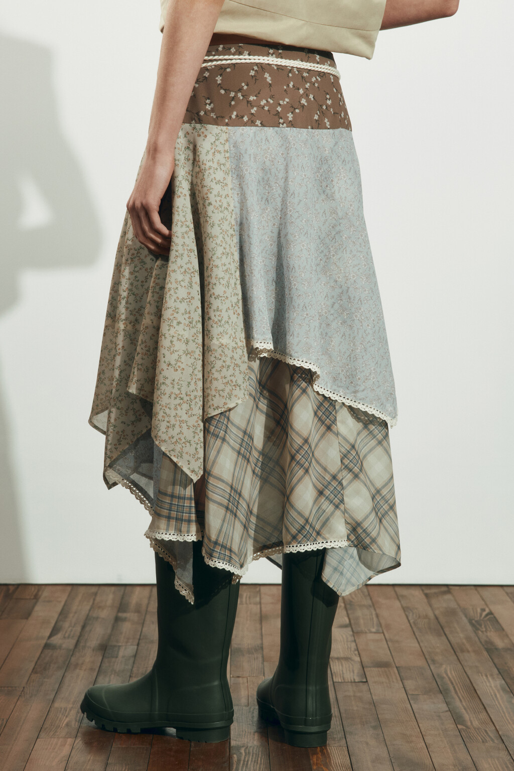 Юбка миди асимметричная в стиле пэчворк - цвет мультиколор - 4