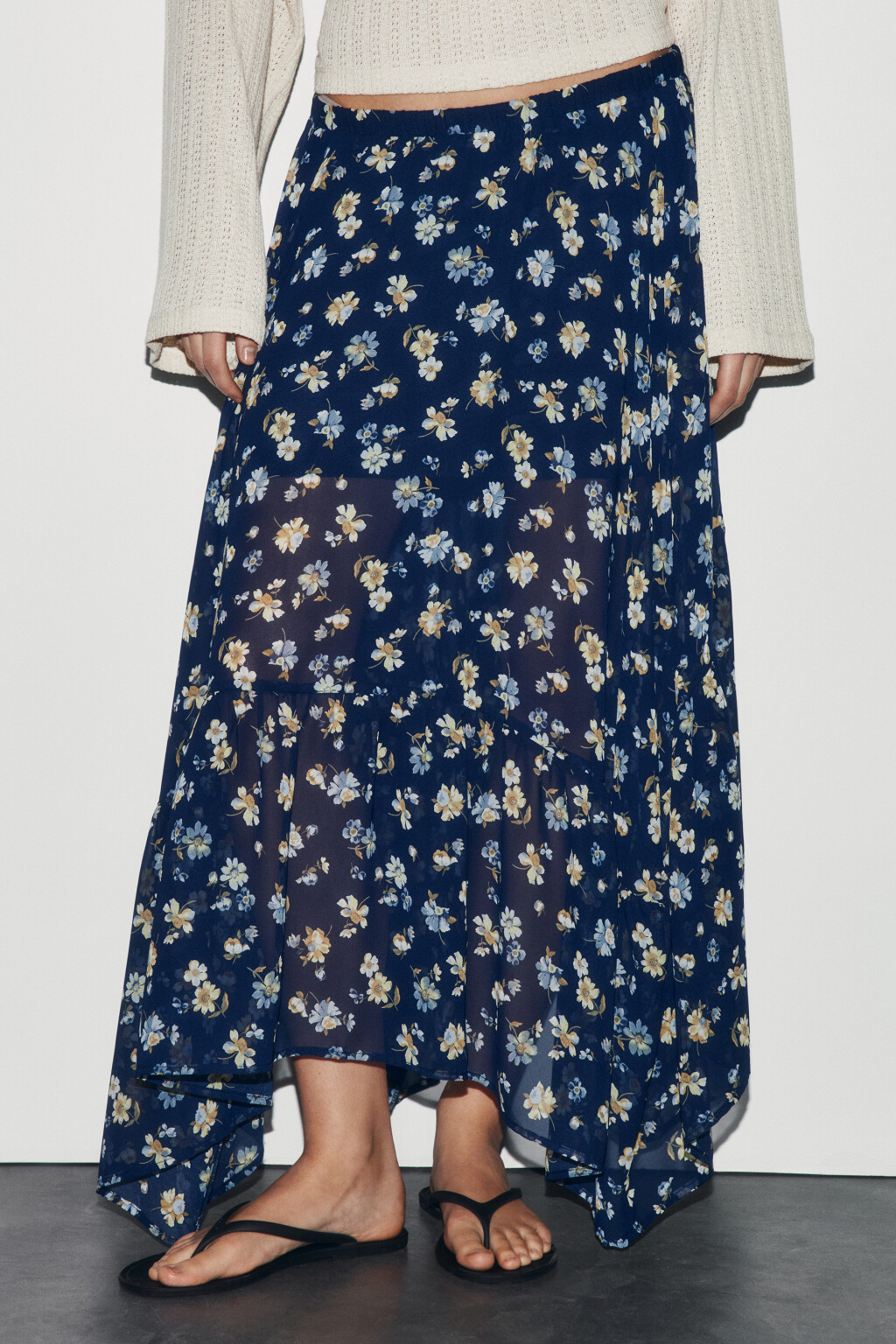 Юбка миди асимметричная с принтом - цвет черный - 2