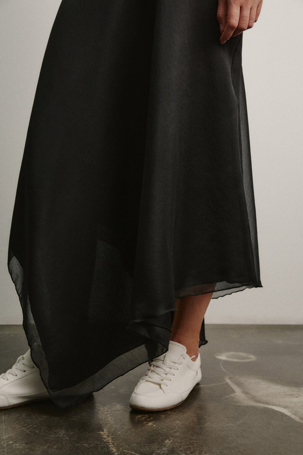 Юбка миди асимметричная со средней посадкой - цвет черный - 6