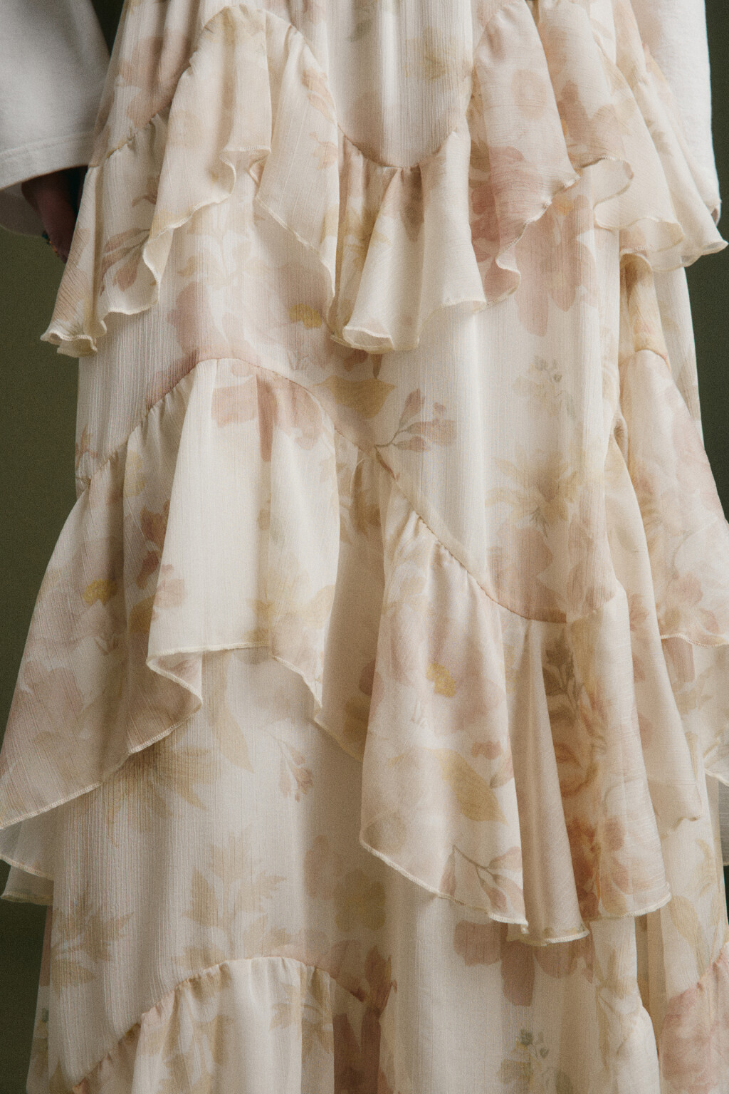 Юбка миди шифоновая многоярусная с цветочным принтом - цвет мультиколор - 6