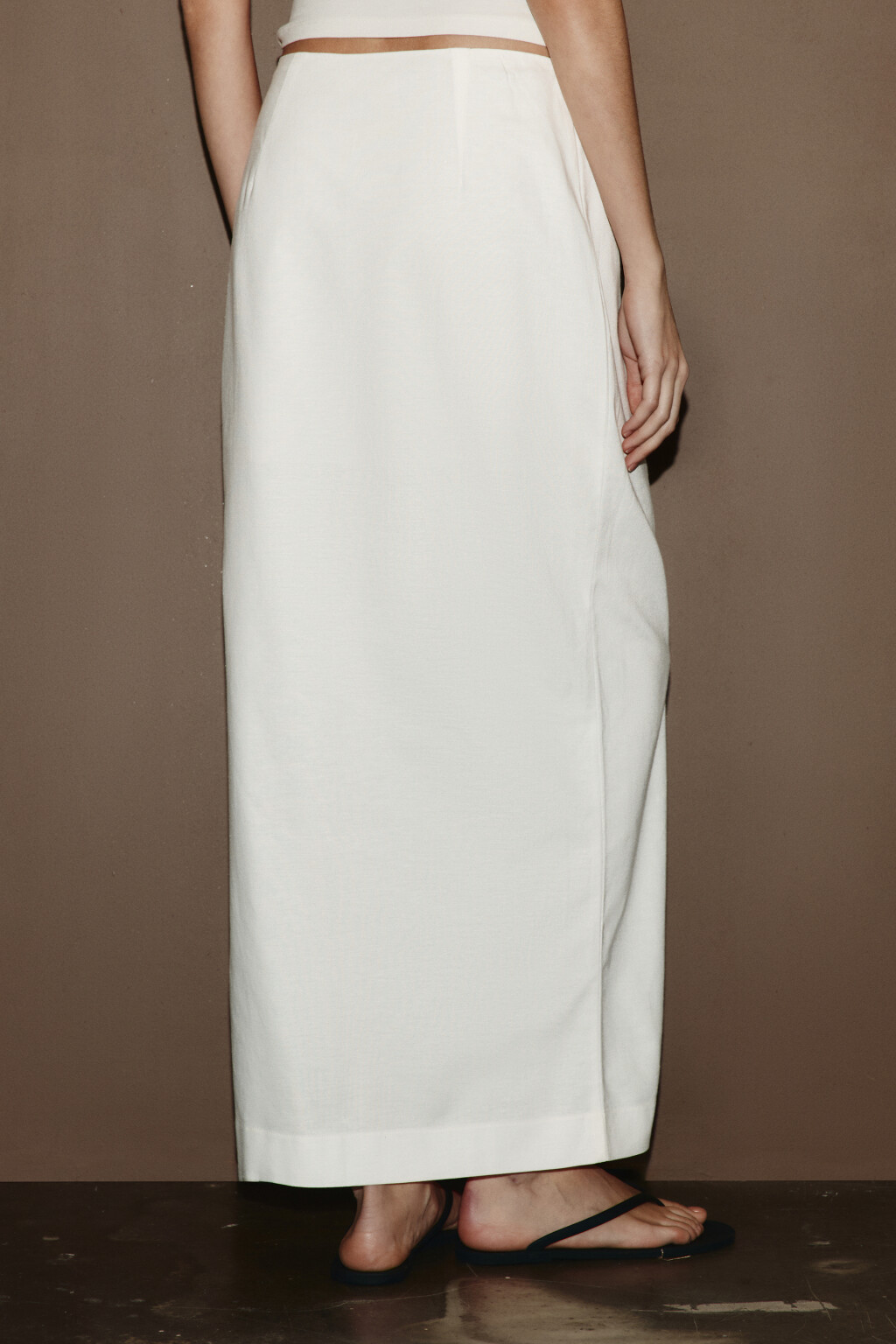 Юбка прямая макси хлопковая с разрезом - цвет белый - 3