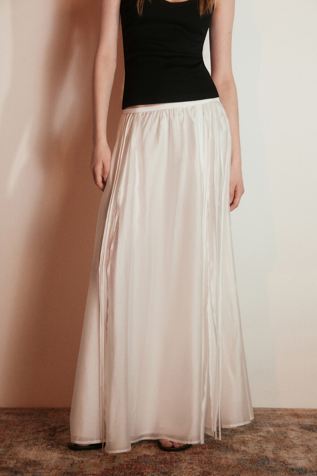 Юбка-трапеция миди из тенсела с разрезами - цвет молочный - 3