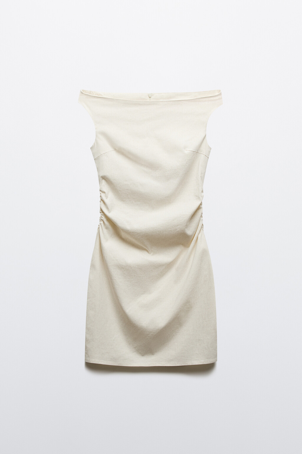 Платье-футляр мини вискозное с открытыми плечами - цвет молочный - 7