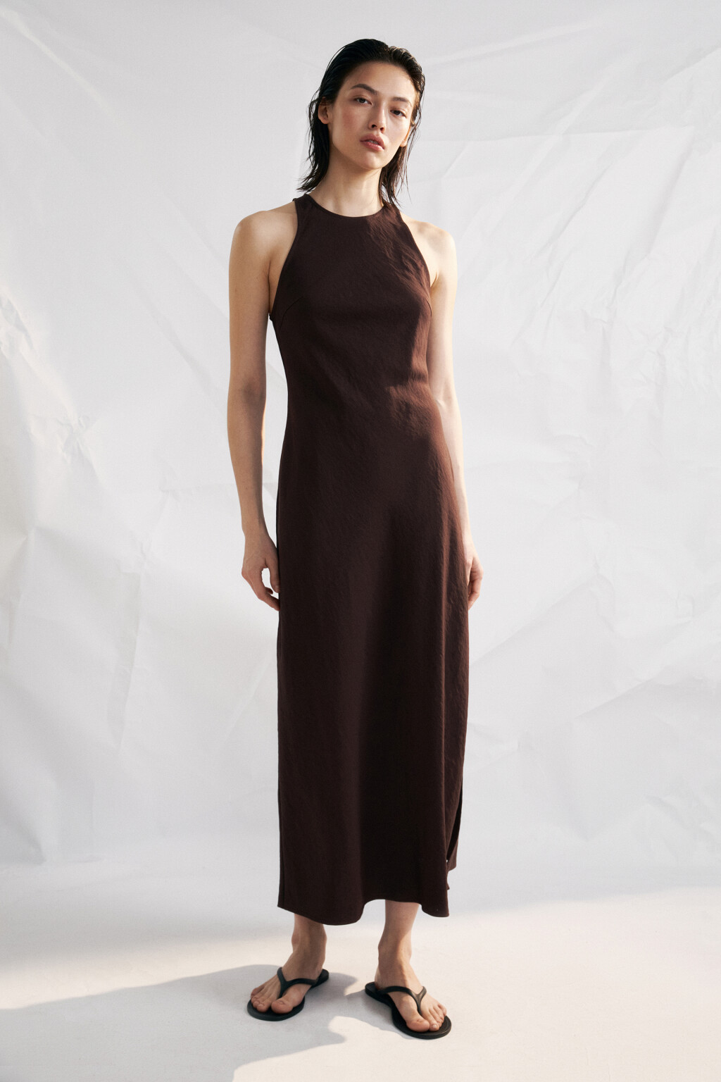 Платье-майка макси вискозное - цвет коричневый - 2