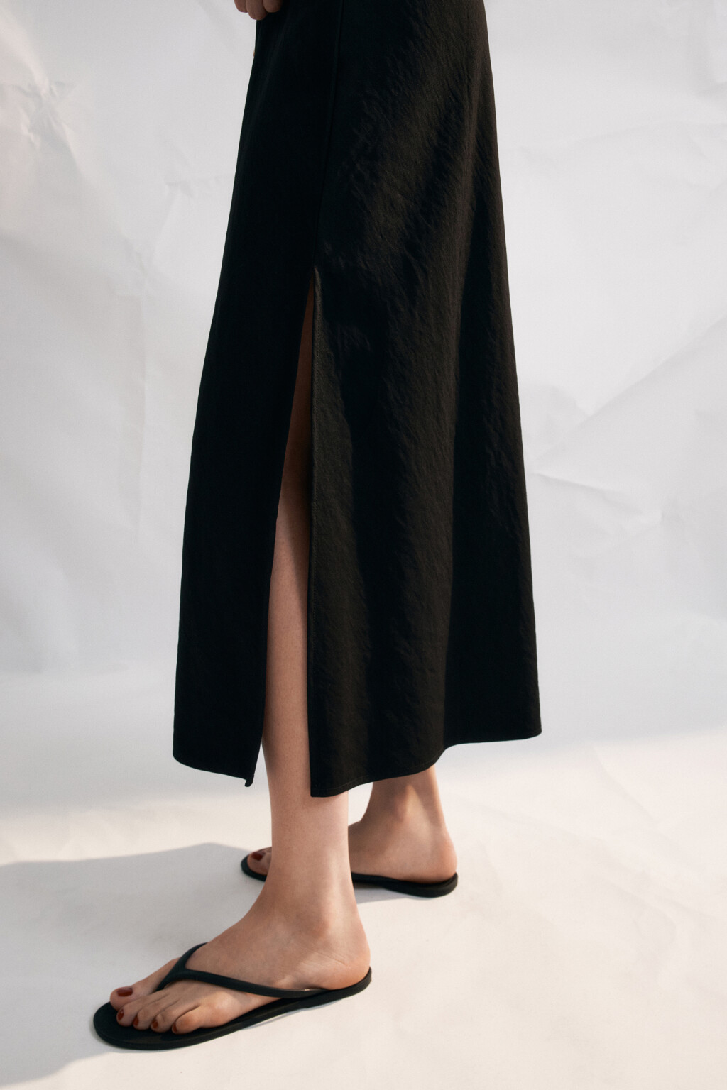 Платье-майка макси вискозное - цвет черный - 6