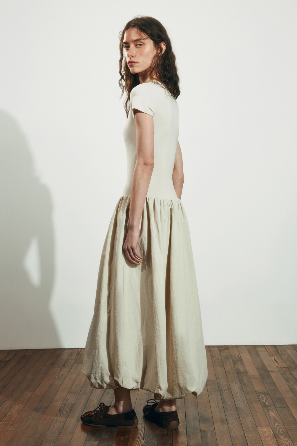 Платье-баллон макси хлопковое с пышной юбкой - цвет молочный - 4