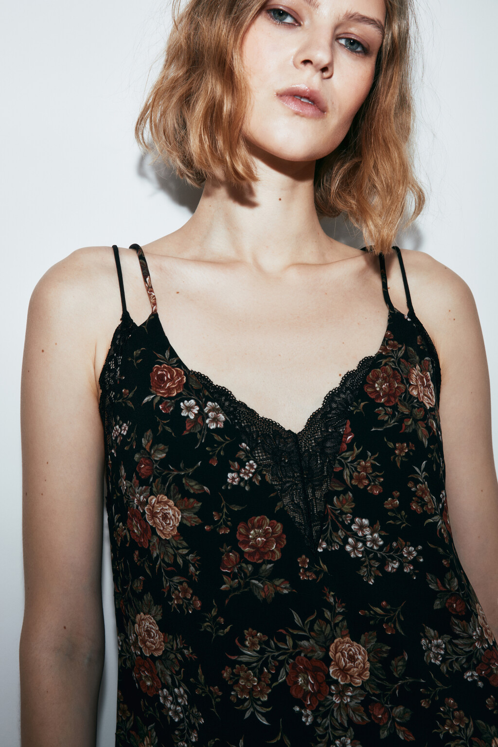 платье асимметричное миди с принтом и кружевом - цвет мультиколор - 6