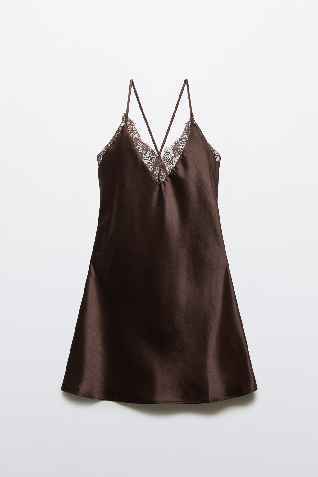 Платье мини атласное с кружевом на тонких бретелях - цвет коричневый - 9