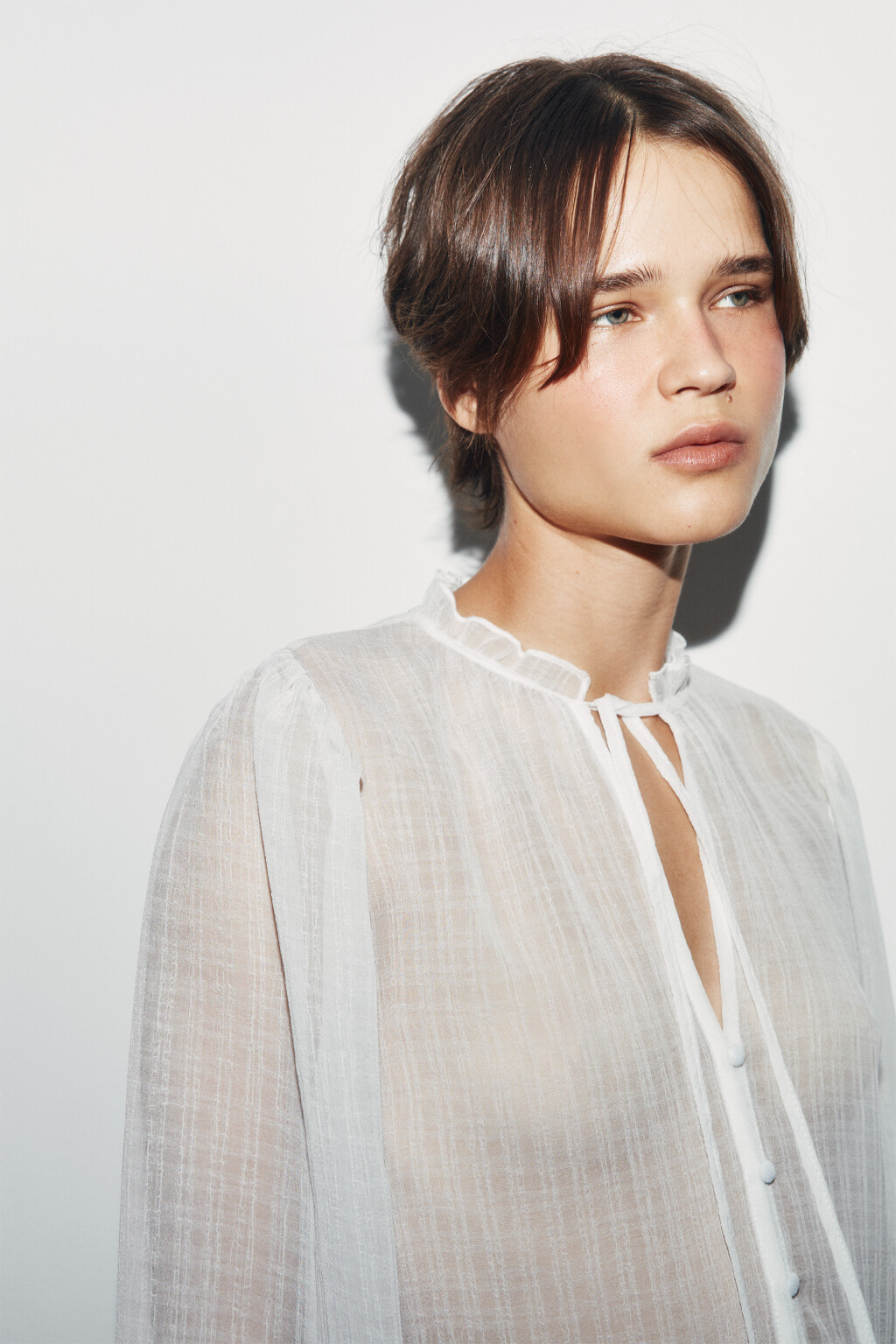 Блузка шифоновая с рукавами на завязках - цвет белый - 6