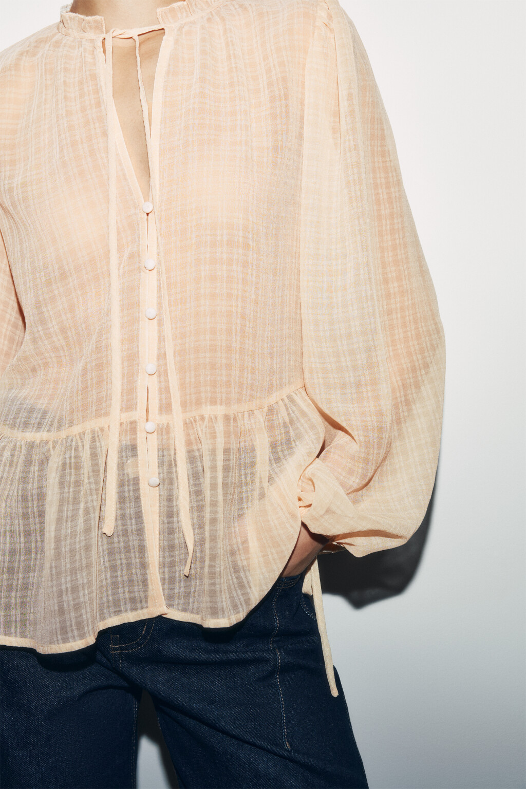 Блузка шифоновая с рукавами на завязках - цвет молочный - 5