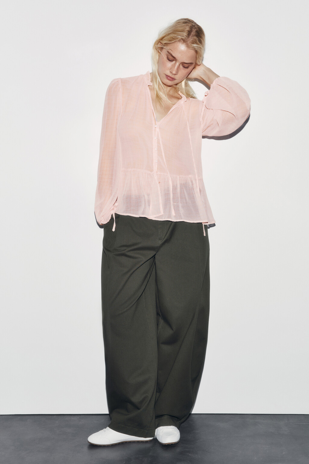 Блузка шифоновая с рукавами на завязках - цвет розовый - 4