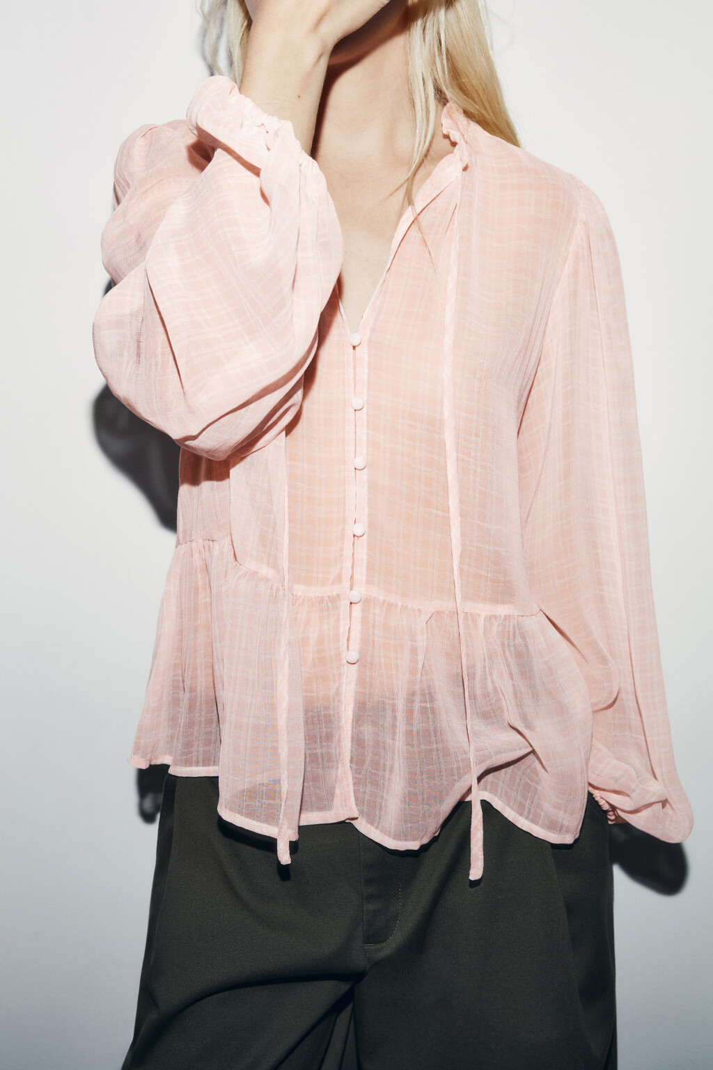 Блузка шифоновая с рукавами на завязках - цвет розовый - 5