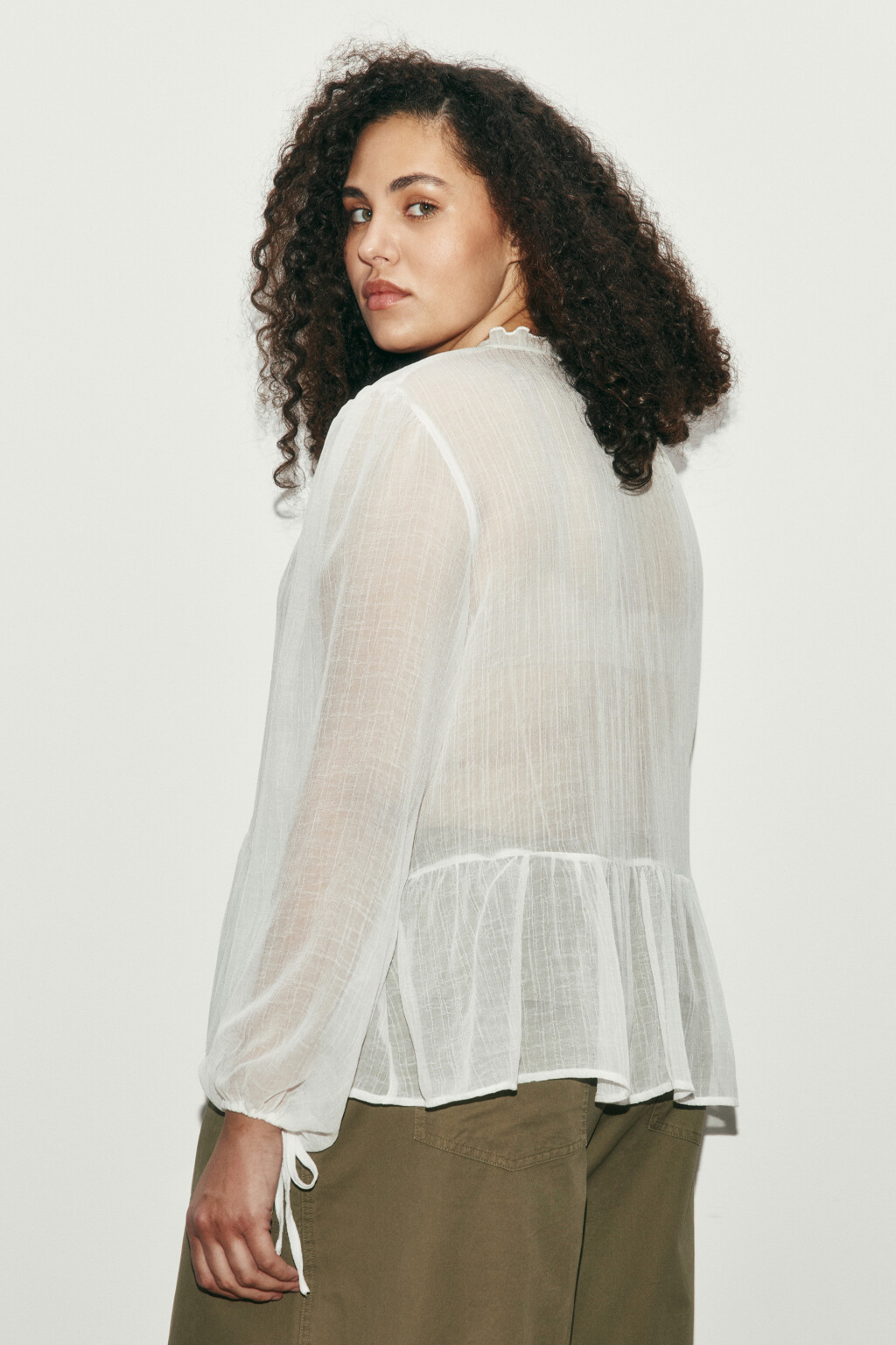 Блузка шифоновая с рукавами на завязках - цвет белый - 3