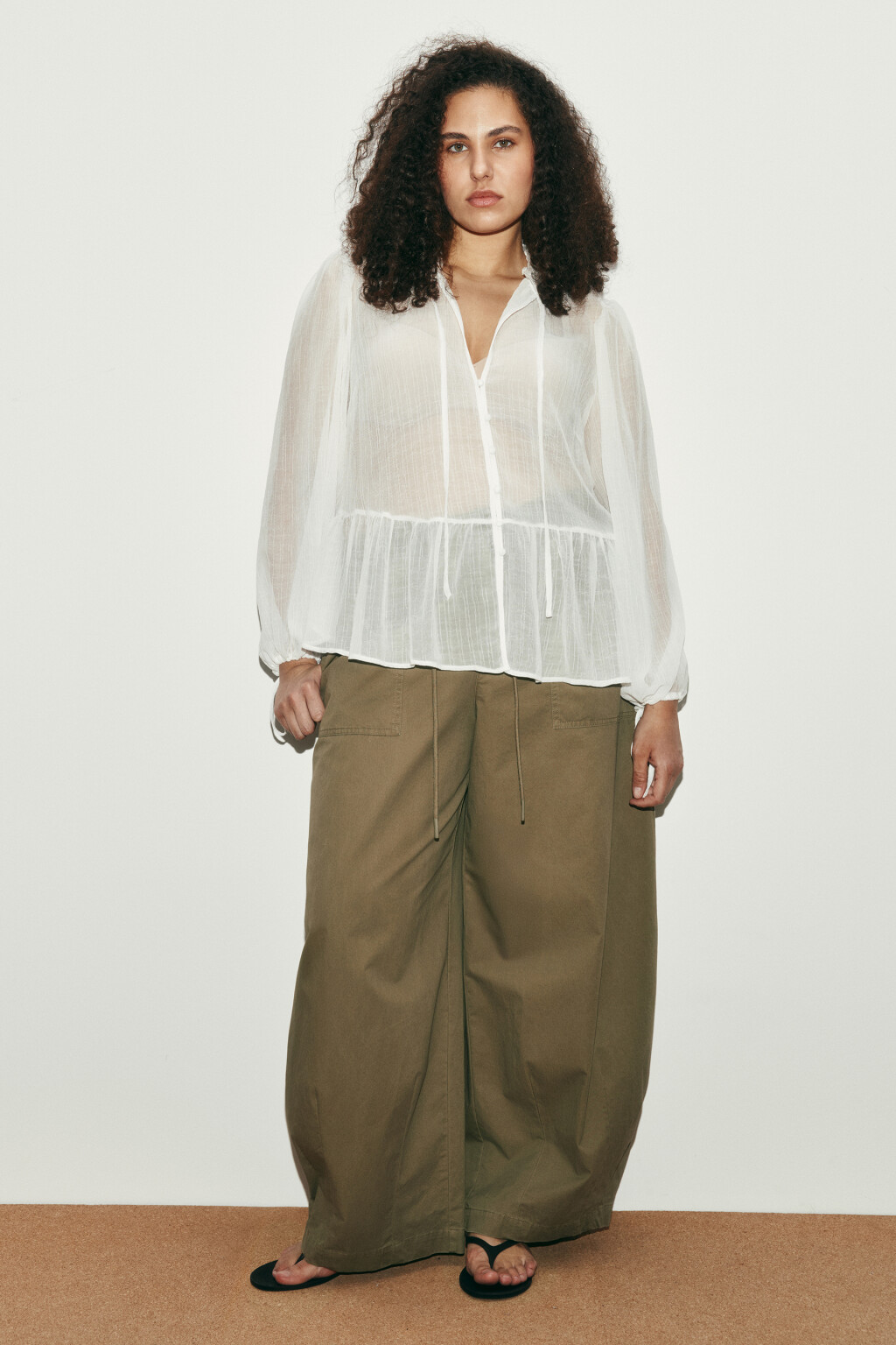 Блузка шифоновая с рукавами на завязках - цвет белый - 4