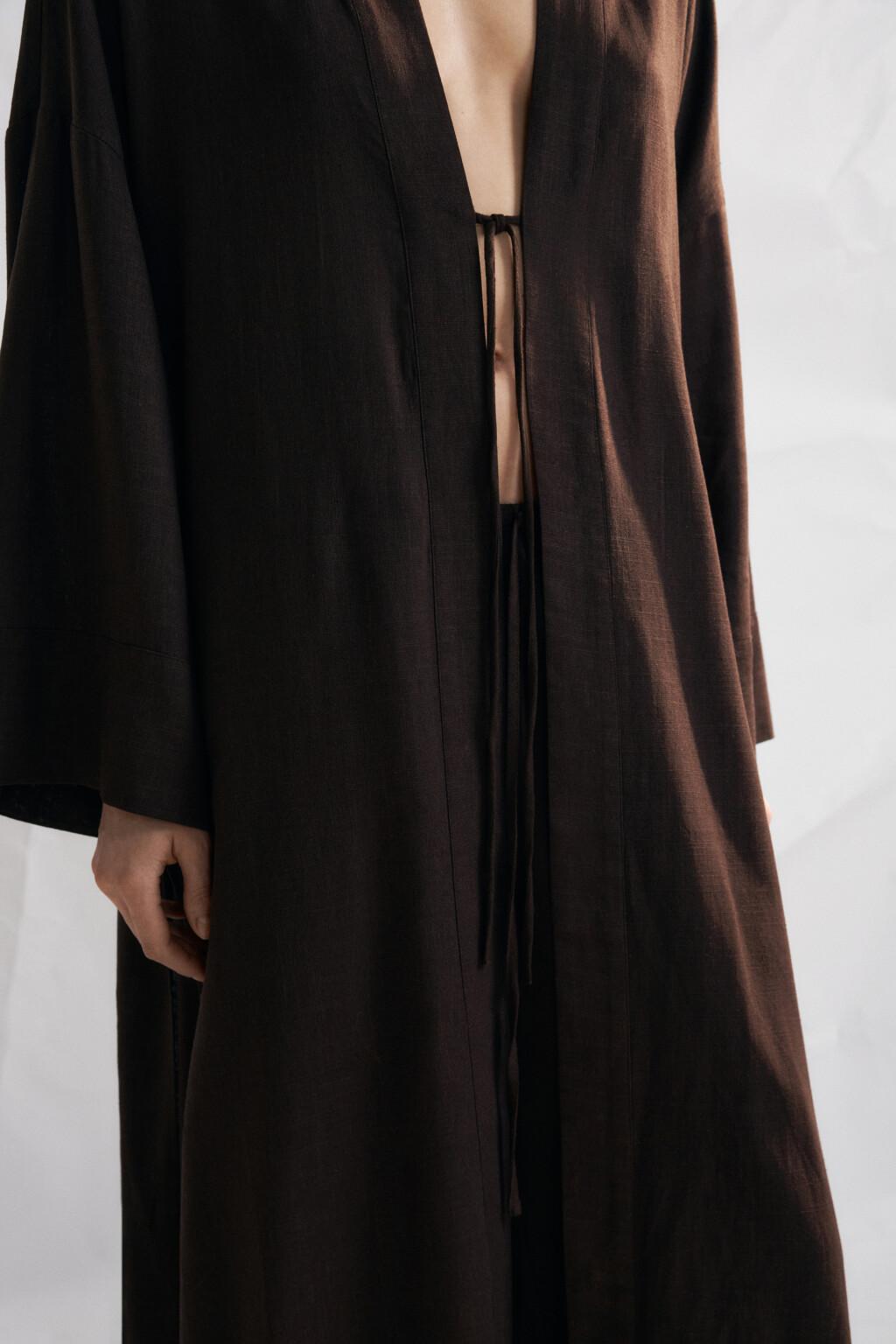 Блузка-кимоно на завязках вискозная со льном - цвет коричневый - 4