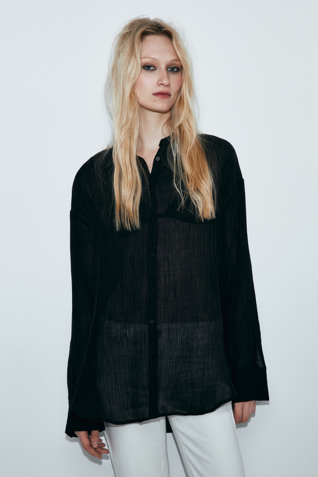 Рубашка оверсайз из фактурного лиоцелла - цвет черный - 3