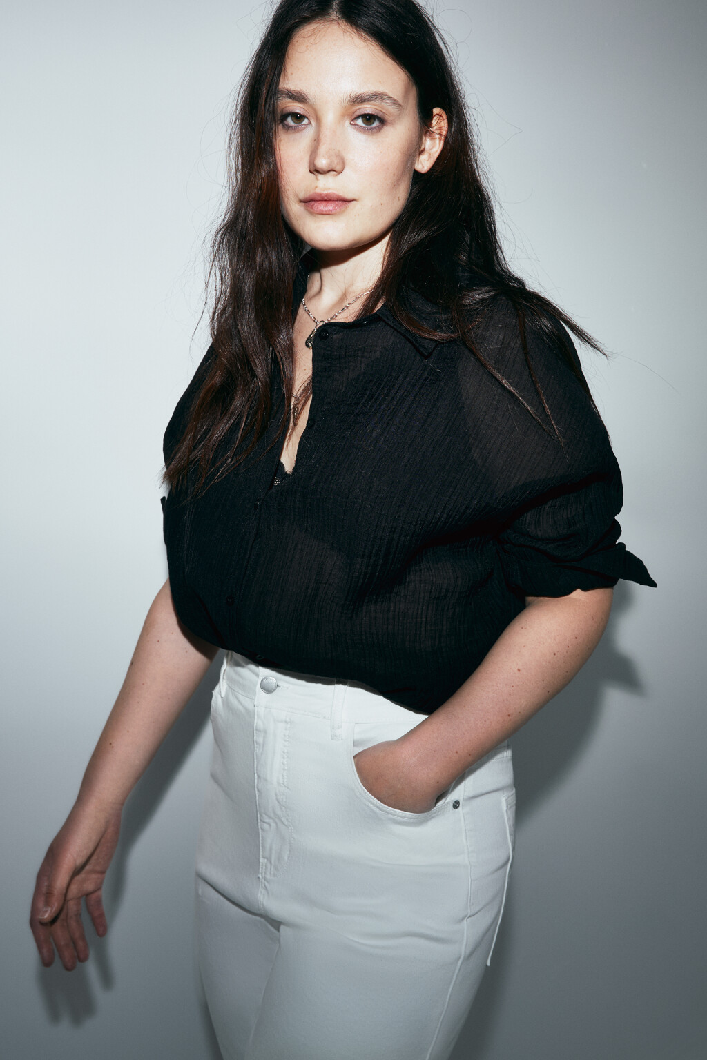 Рубашка оверсайз из фактурного лиоцелла - цвет черный - 2