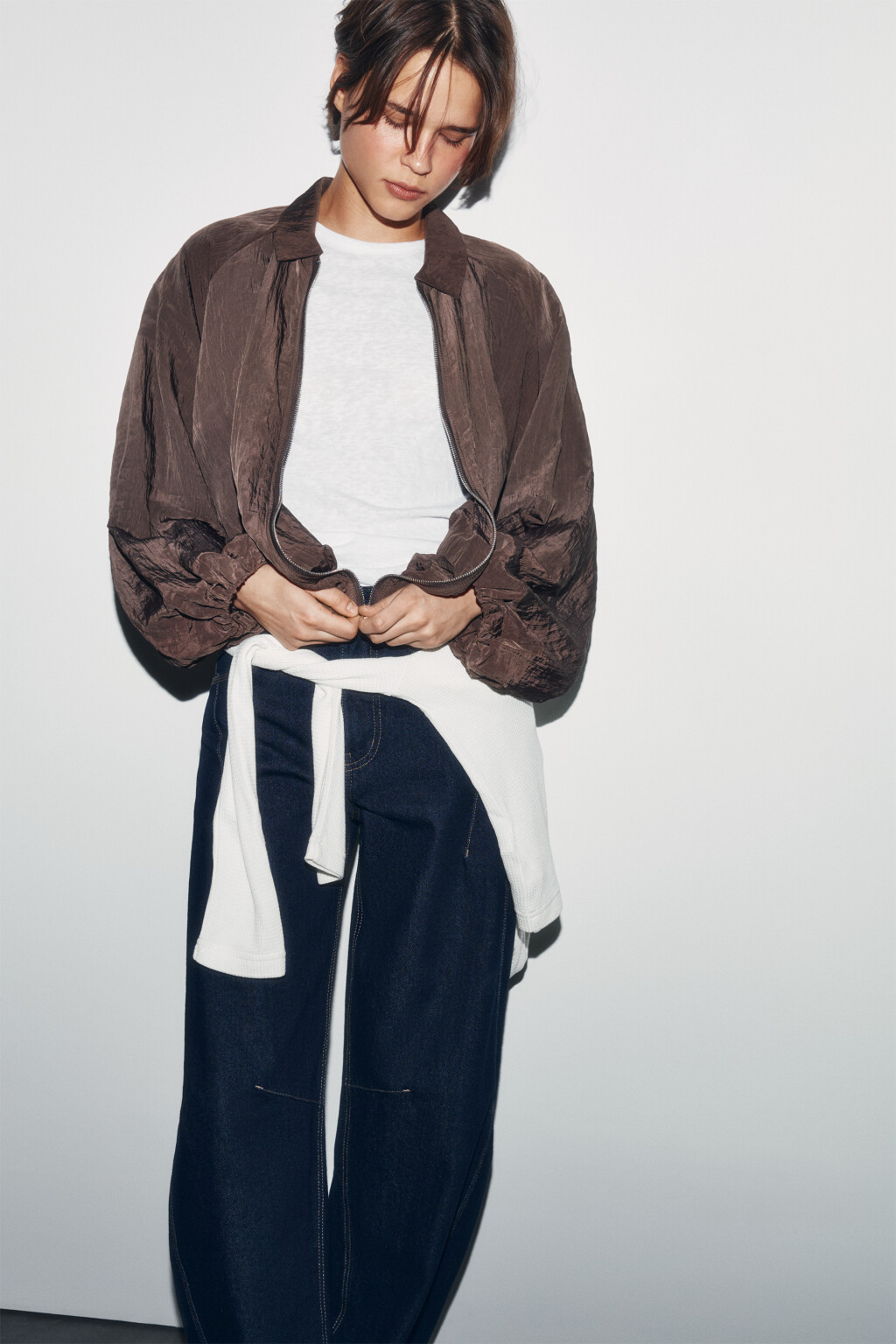 Блузка на молнии с отложным воротником - цвет коричневый - 1