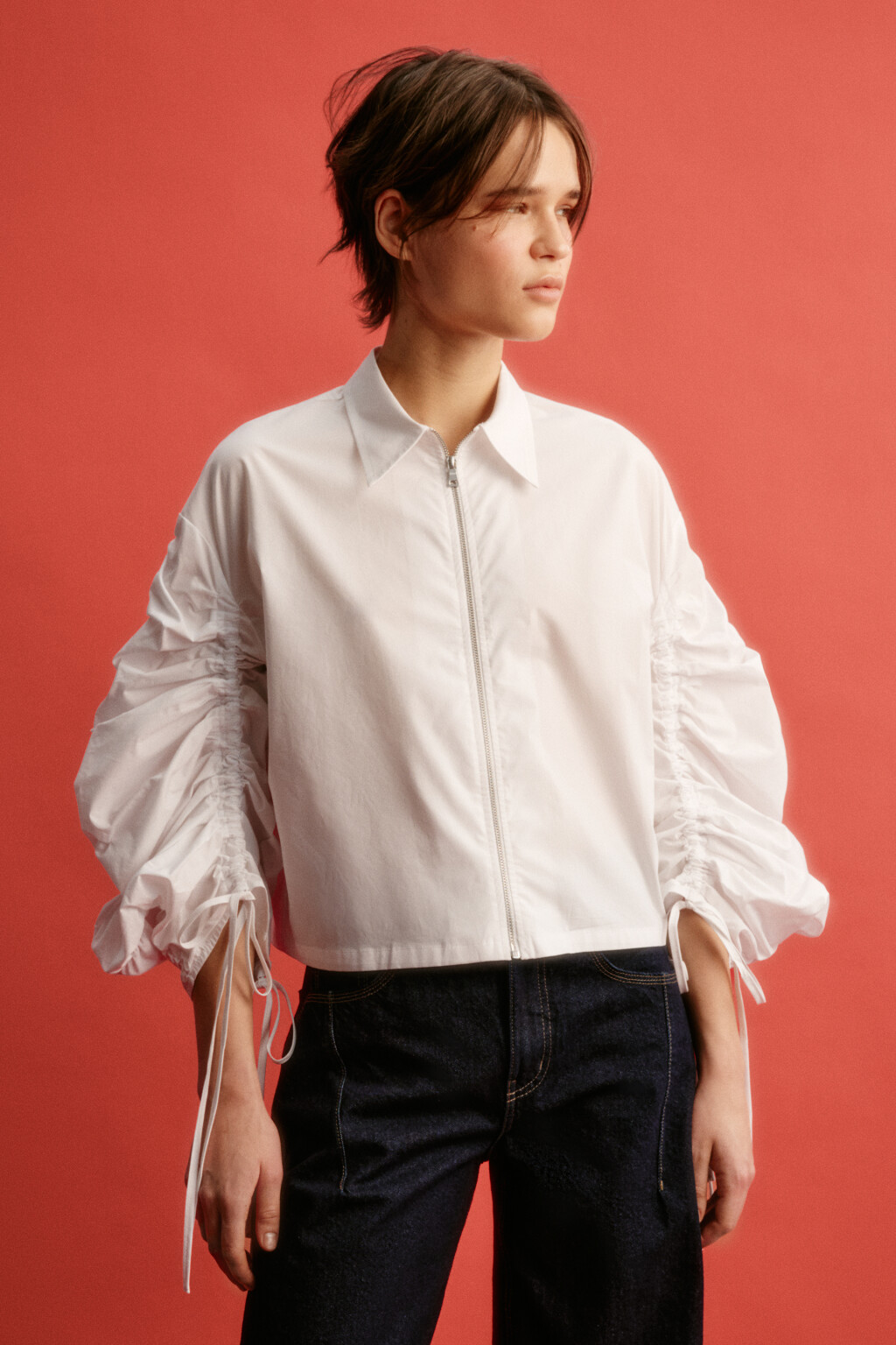 Блузка хлопковая с пышным рукавами на завязках - цвет белый - 3