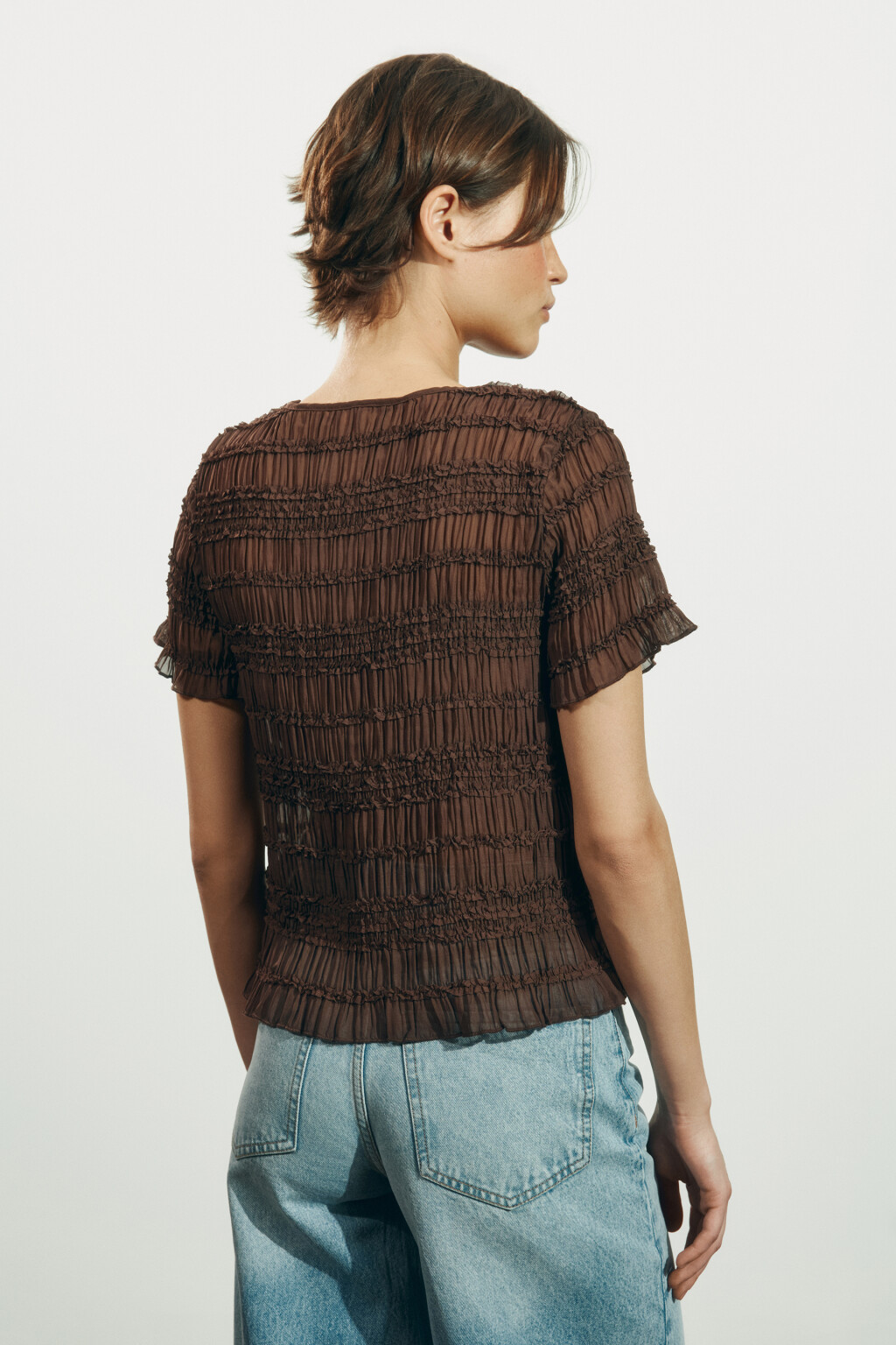 Блузка свободная ажурная с воланами - цвет коричневый - 3