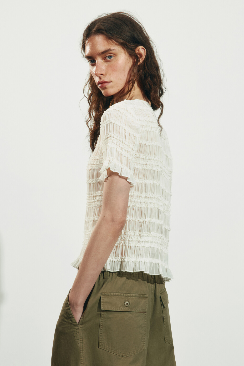 Блузка свободная ажурная с воланами - цвет молочный - 3