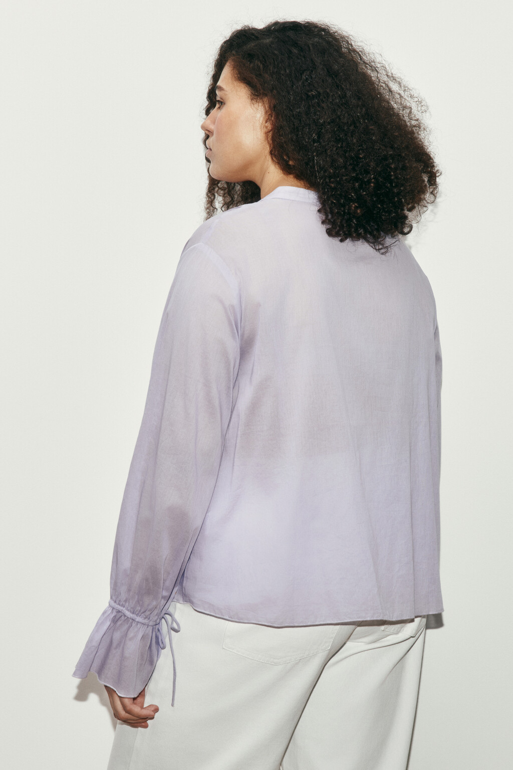 Блузка хлопковая на завязках с воланами - цвет сиреневый - 3