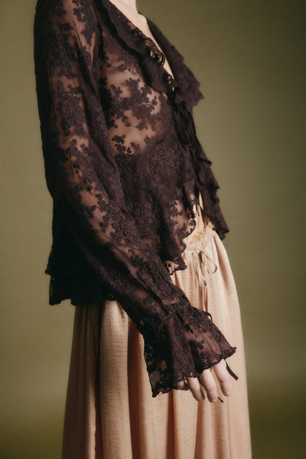 Блузка шифоновая с воланами на завязках - цвет коричневый - 7