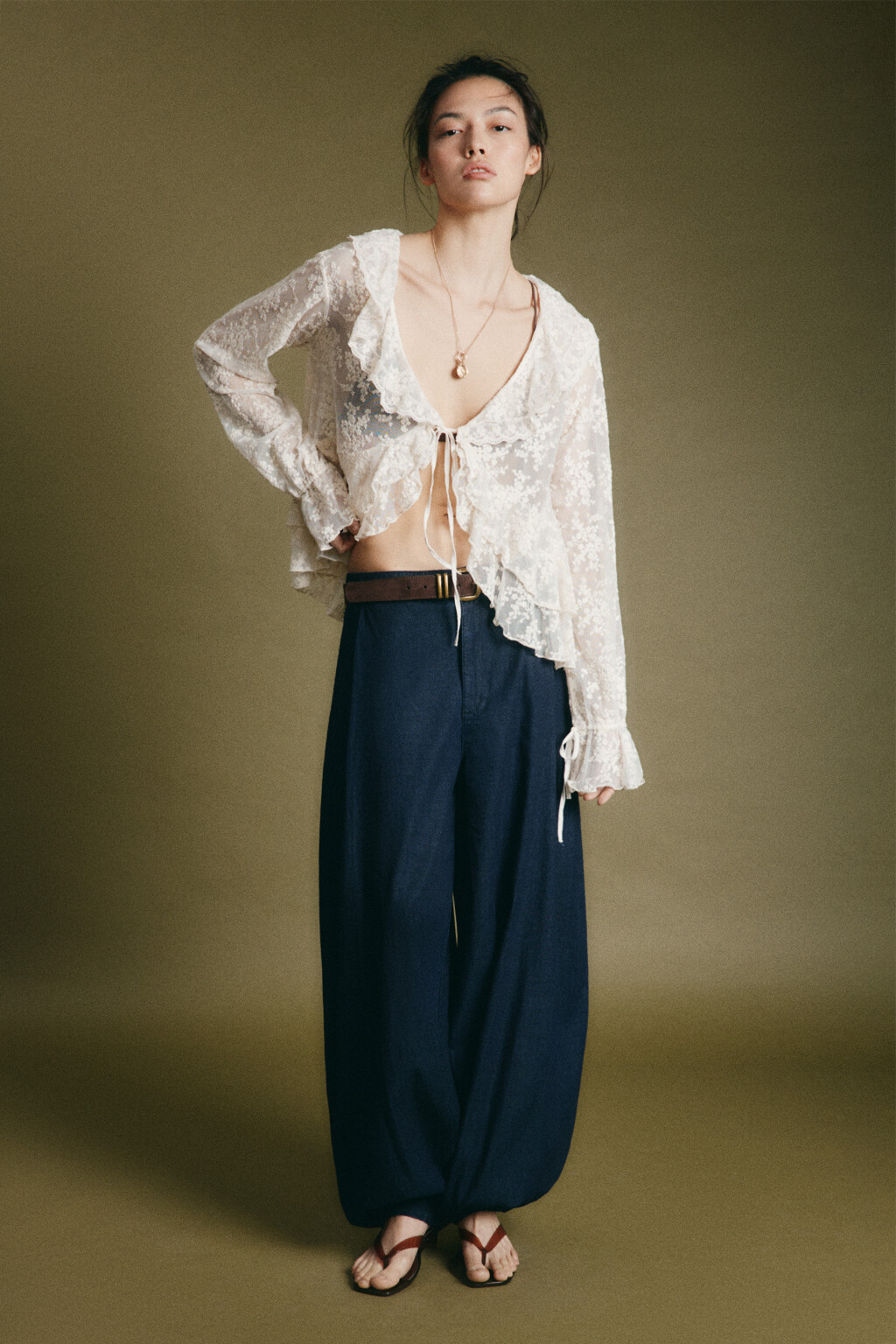 Блузка шифоновая с воланами на завязках - цвет бежевый - 5