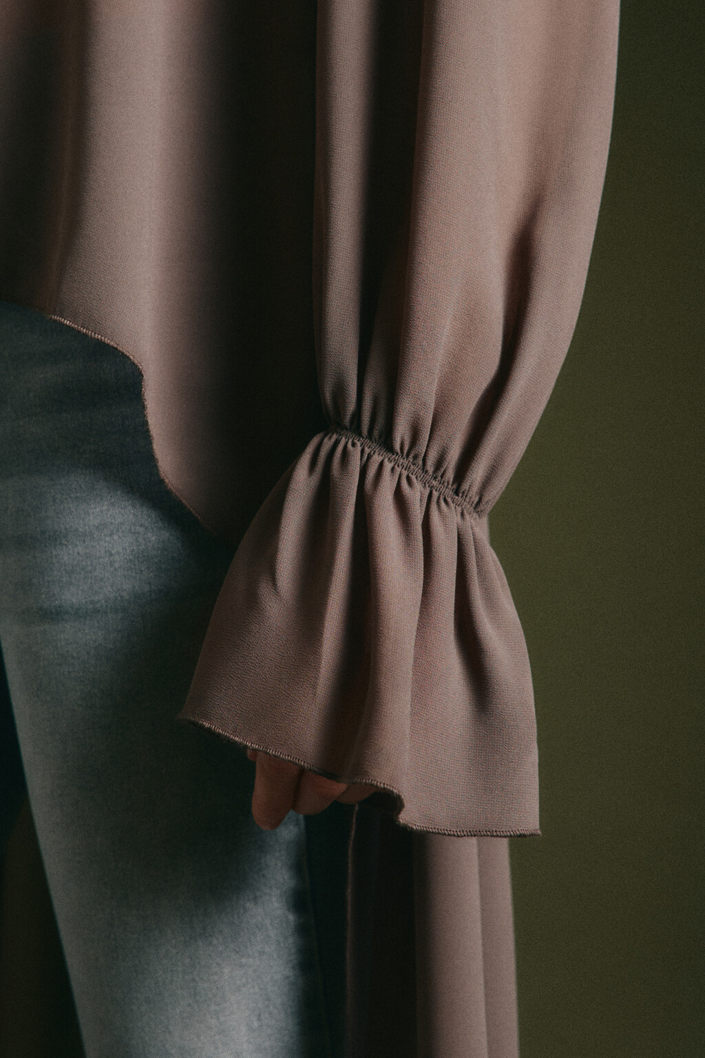 Блузка шифоновая на завязках со шлейфом - цвет коричневый - 7