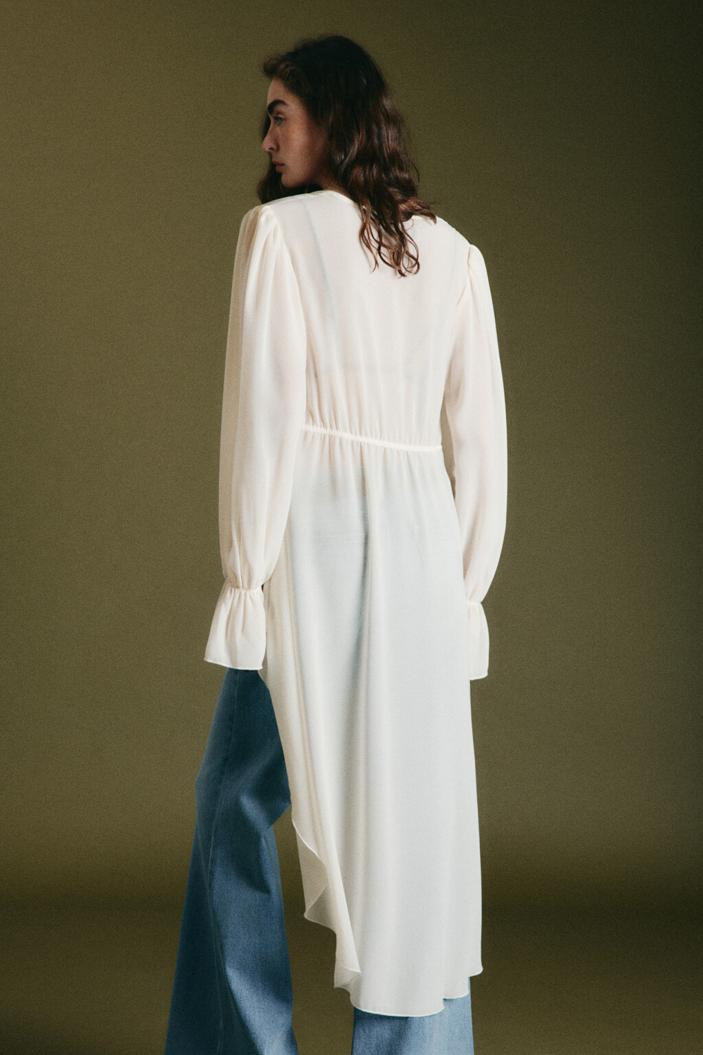 Блузка шифоновая на завязках со шлейфом - цвет молочный - 4